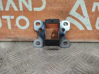 8W5827302A, 8W5827729 Кронштейн петли багажника Audi A4 B9 Арт AR232171