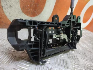8w0837812a кронштейн ручки двери ауди а4, а a 4 б9 (б b 9) Audi A4 B9 Арт AR232924, вид 6