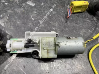 7L0857819 Механизм регулировки высоты ремня безопасности Porsche Cayenne 957 Арт 00077841, вид 9