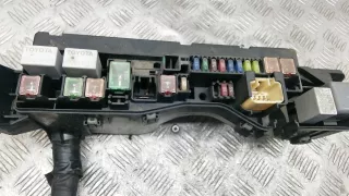 826630F020,  8274120060 Блок предохранителей Toyota Corolla VERSO 2 Арт HBR15M101, вид 2