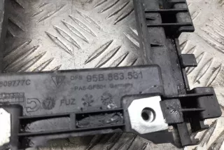 95B863531 , art3377806 Накладка декоративная на торпедо Porsche Macan Арт 3377806, вид 2