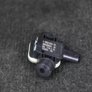 A1668210351 , art133482 Датчик удара Mercedes GL X166 Арт 133482, вид 2