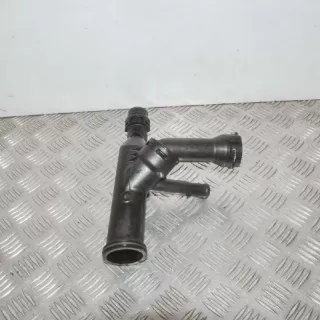 04L121026R , art212459 Пластик моторного отсека Audi A4 B9 Арт 212459, вид 3