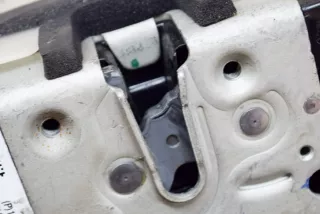 1068964-00-M , art4115025 Замок двери передней левой Tesla model 3 Арт 4115025, вид 5