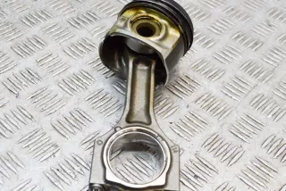 8508023, 8598757 , art5561873 Поршень BMW 5 G30/G31 Арт 5561873