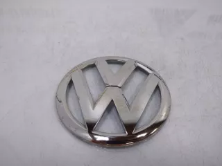 7E0853630D Эмблема Volkswagen Multivan T5 restailing Арт TP55041