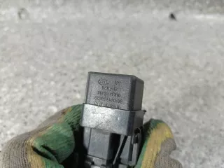 252309F910,4RD003520-62 Реле (прочие) Nissan Almera N15 Арт 46023047006_2, вид 2