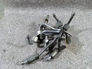  трубка топливная Mazda 3 BK 2.0л Арт 46023006096_2, вид 1