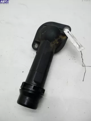 03b121121 Корпус термостата Volkswagen Passat B5 Арт 54393617, вид 2