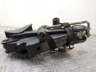 8679370 Домкрат Volvo C70 2 Арт AG1056145