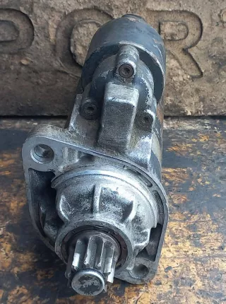 0001126018 Стартер Ford Galaxy 1 restailing Арт EM17-68-193