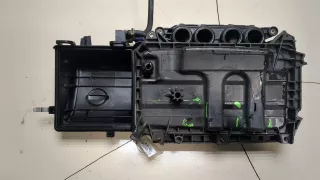 Корпус воздушного фильтра Nissan Note E11 2006г.  - Фото 2