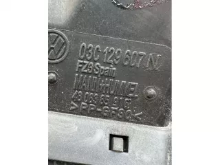03c129607n Декоративная крышка двигателя Volkswagen Passat B6 Арт 46187, вид 3