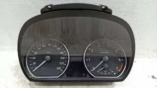 62109166813 Панель приборов BMW 1 E81/E82/E87/E88 Арт 5553368, вид 1