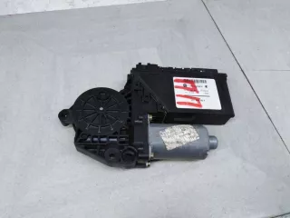 95562470202 Моторчик переднего правого стеклоподъемника Volkswagen Touareg 1 Арт 6084566, вид 1
