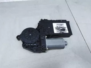 95562470202 Моторчик переднего правого стеклоподъемника Volkswagen Touareg 1 Арт 6085320, вид 1