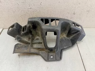LR013858 Кронштейн заднего бампера Land Rover Range Rover Sport 1 Арт 6096051