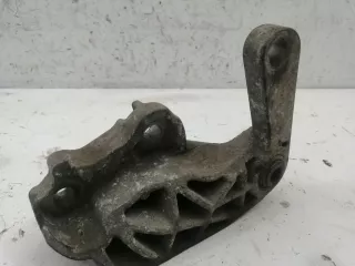 BP4S39010C Кронштейн двигателя Mazda 5 1 Арт 5771376, вид 1