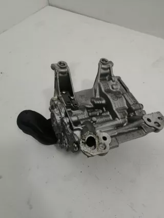 11418570595 Насос масляный BMW 3 G20/G21 Арт 5845282, вид 1
