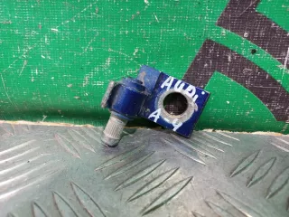 8X4833406A петля двери нижняя фольксваген, фольцваген джетта Volkswagen Jetta 7 Арт ARM284873, вид 1