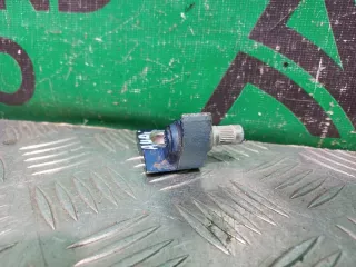 8X4833406A петля двери нижняя фольксваген, фольцваген джетта Volkswagen Jetta 7 Арт ARM284873, вид 5