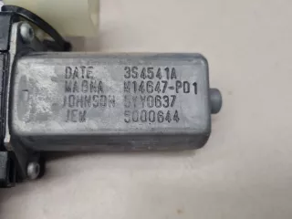 67627341564 Моторчик стеклоподъёмника задний правый BMW 3 F30/F31/GT F34 Арт ZAP305318, вид 2