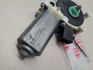 A0068204742 Моторчик стеклоподъёмника передний правый Mercedes Vito W639 Арт ZAP305826, вид 2
