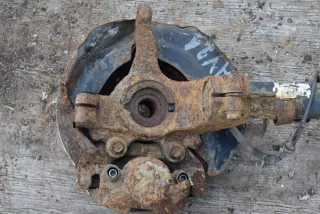  ступица передняя левая Mazda 3 BK Арт AY21-74-1-1, вид 1