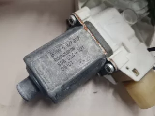 67626927027 Моторчик стеклоподъёмника передний левый BMW 3 E90/E91/E92/E93 Арт ZAP306817, вид 3