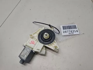 A2048200642 Моторчик стеклоподъёмника задний правый Mercedes C W204 Арт Z307681, вид 1