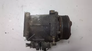 Компрессор кондиционера Mitsubishi Colt 6 2003г. MR460142 - Фото 2