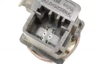 9644845777 , art8282015 Кнопка аварийной сигнализации Citroen Berlingo 1 restailing Арт 8282015, вид 3