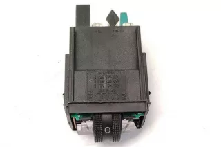 4B0963563B, 4B0963563C, 4B0963563E , art8284783 Кнопка обогрева сидений Audi A6 C5 (S6,RS6) Арт 8284783, вид 4