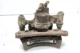 art8286419 Суппорт задний левый Mazda 929 Арт 8286419, вид 3