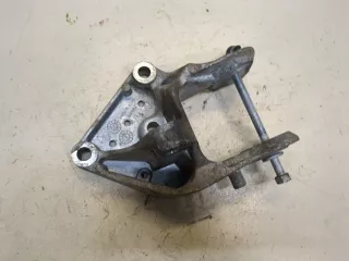 72339,04721570aa Кронштейн КПП Chrysler Voyager 5 Арт 8466997