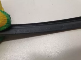 7P5837521 Уплотнитель двери передней левой Porsche Cayenne 958 Арт ZAP310098, вид 2