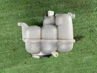 4M0121405R Бачок расширительный Audi Q7 4M Арт С2737, вид 5