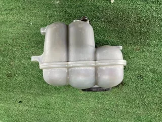 4M0121405R Бачок расширительный Audi Q7 4M Арт С2737, вид 6