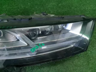 4M0941784C Битая Фара правая Audi Q7 4M Арт 0000005866397, вид 9