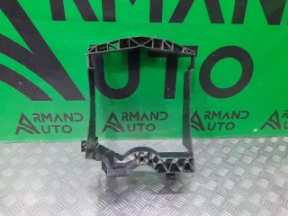 LR124851 Кронштейн интеркулера Land Rover Discovery 5 Арт ARM221445, вид 1