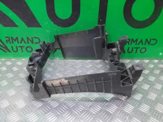 LR124851 Кронштейн интеркулера Land Rover Discovery 5 Арт ARM221445, вид 7