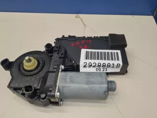 7L0959704C Моторчик стеклоподъёмника задний правый Porsche Cayenne 955 Арт ZAP311771, вид 1
