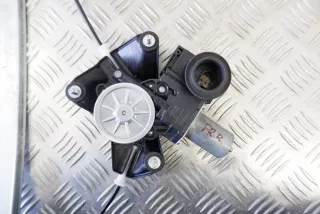 85710-K0020, 69810-K0010 , art514185 Молдинг двери передней правой Toyota Yaris 4 Арт 514185, вид 2