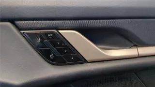 9J1864602 Обшивка двери передней правой (дверная карта) Porsche Taycan Арт 8184776, вид 3
