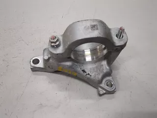  Кронштейн полуоси Mazda CX30 Арт 8564525, вид 1