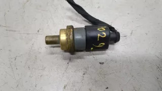 8k0973702 Датчик температуры Audi A4 B8 Арт 8569635
