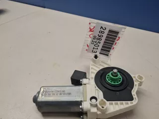 A0009066206 Моторчик стеклоподъёмника передний правый Mercedes E W238 Арт ZAP315038, вид 1