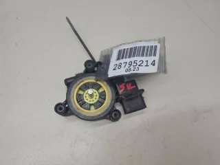 67627354890 Моторчик стеклоподъёмника передний правый BMW X1 F48 Арт Z315659, вид 6
