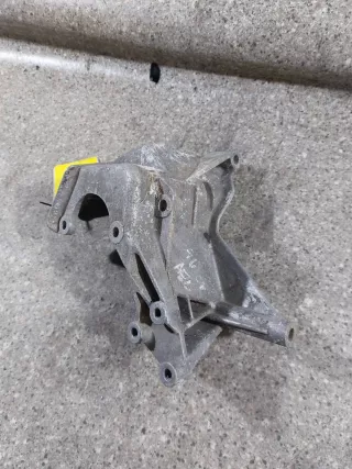 054145523G Кронштейн гидроусилителя Audi 100 C4 Арт 17602012001-12_1, вид 1