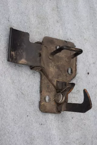  Крюк капота Audi Q7 4L Арт K4-132-2, вид 1